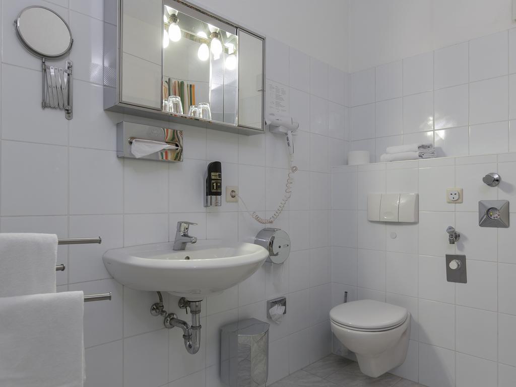 Remise Blumberg Hotel Potsdam Quarto foto